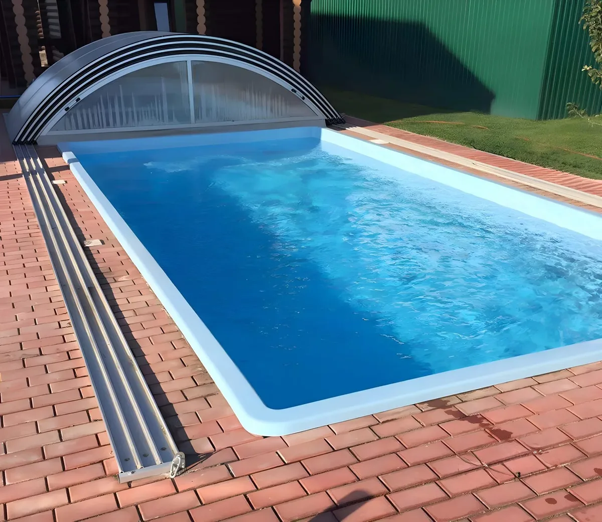 Laguna 7 — вечернее освещение в Усть-Илимске